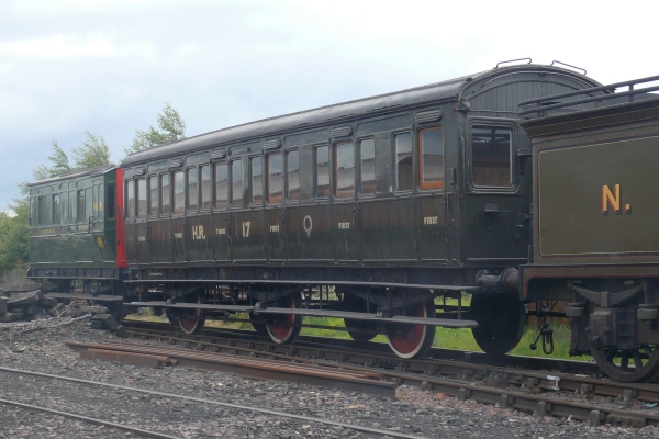 Highland Railway Coup Composite 6-wheel coach No.89