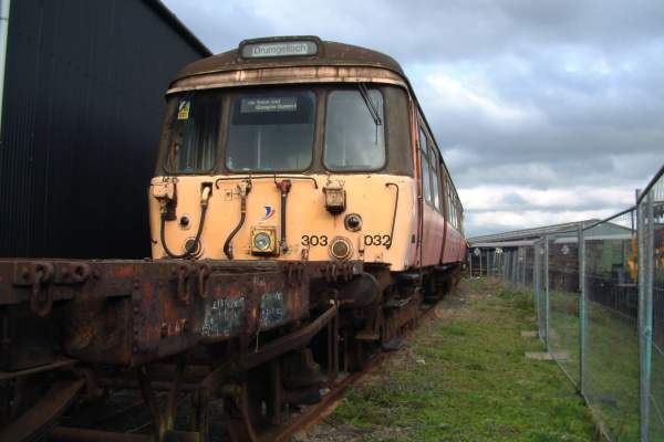 Glasgow Blue Train EMU-DTSO, built Pressed Steel, Linwood, 1959. SPTE orange. No.75597